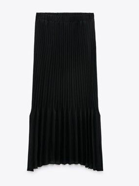 Zara NWT Black Pleated Skirt